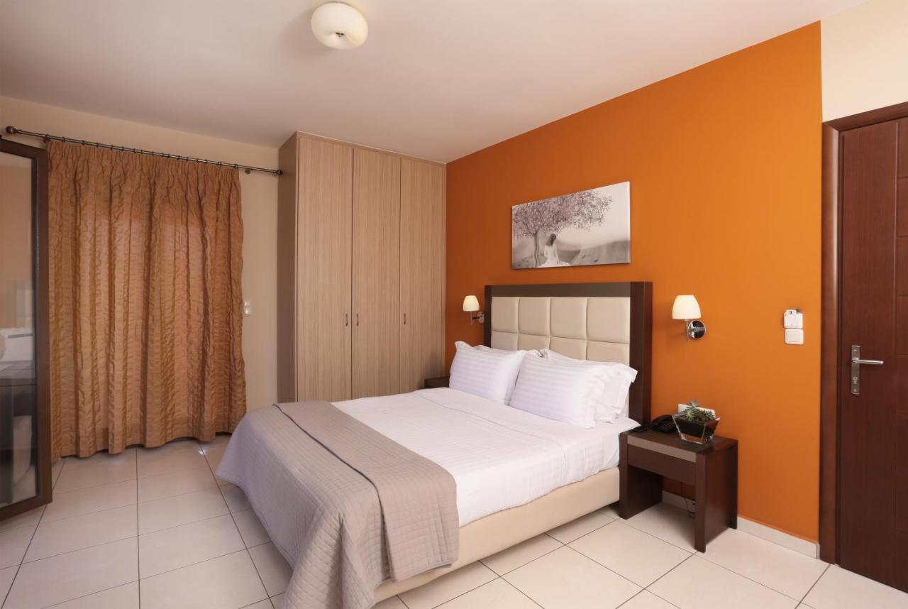 Faros Luxury Suites Marathópolis Exterior foto
